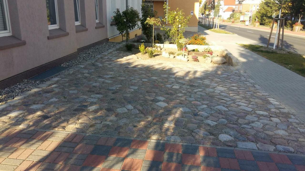 Stadtoase Zeitlos Teterow Exterior photo